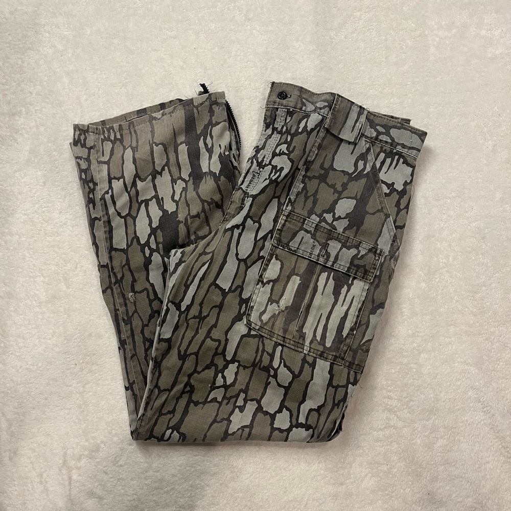 Very Thrashed Vintage Walls Camo Cargo Pants